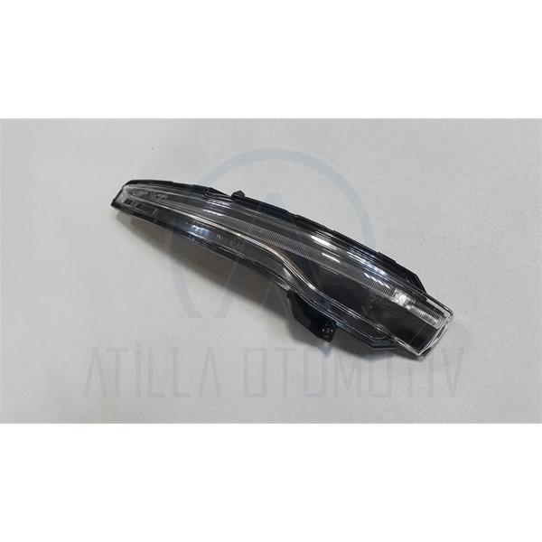 MERCEDES C SERİSİ W205 2014-2019 LED AYNA SİNYALİ FÜME SAĞ