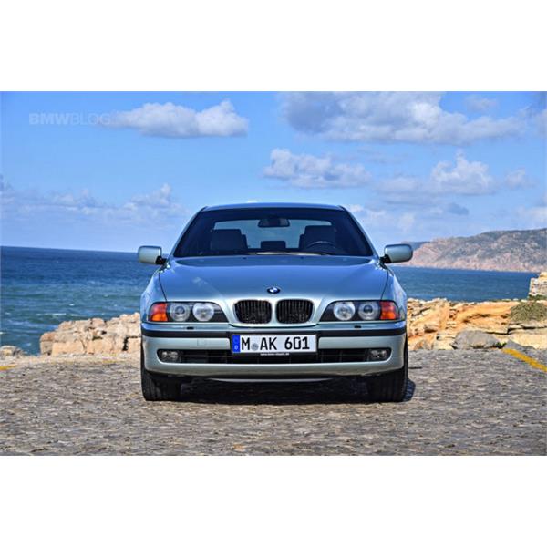 BMW 5 SERİSİ E39 1996-2004 SİS FARI BUZLU CAM SOL MARELLİ