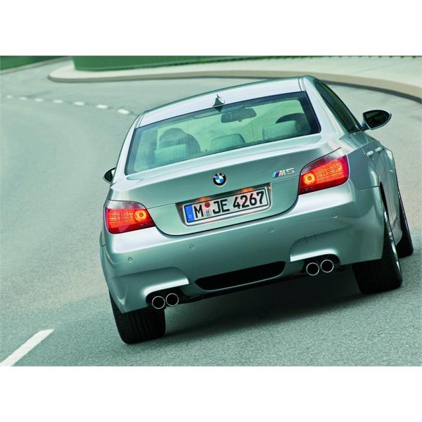 BMW 5 SERİSİ E60 2003-2010 M5 BAGAJ LOGOSU KROM