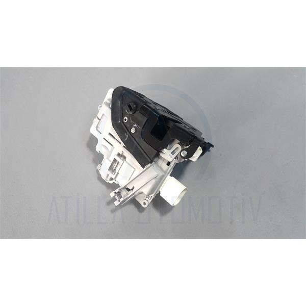 AUDİ Q7 4L 2007-2009 KAPI KİLİDİ ARKA SAĞ