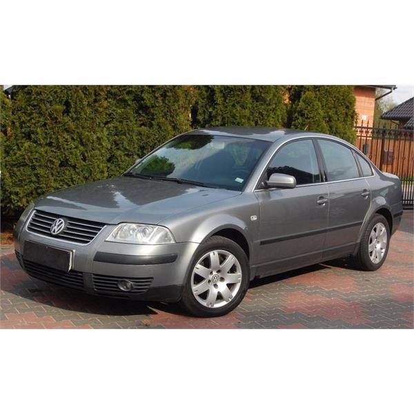 VW PASSAT B5 - B5,5 1997-2005 KAPI BANDI PÜTÜRLÜ SİYAH ÖN SAĞ