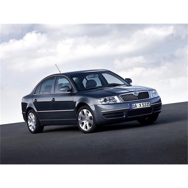 SKODA SUPERB 3U 2002-2008 KOMPLE TORPİDO KAPAĞI SİYAH